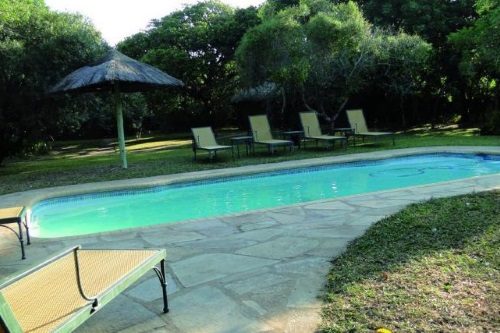 Dumazulu Lodge zwembad